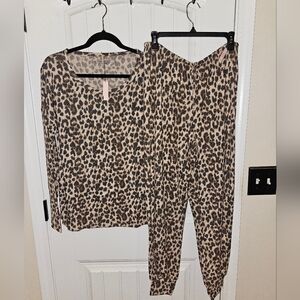 Victoria's Secret Animal Print Set